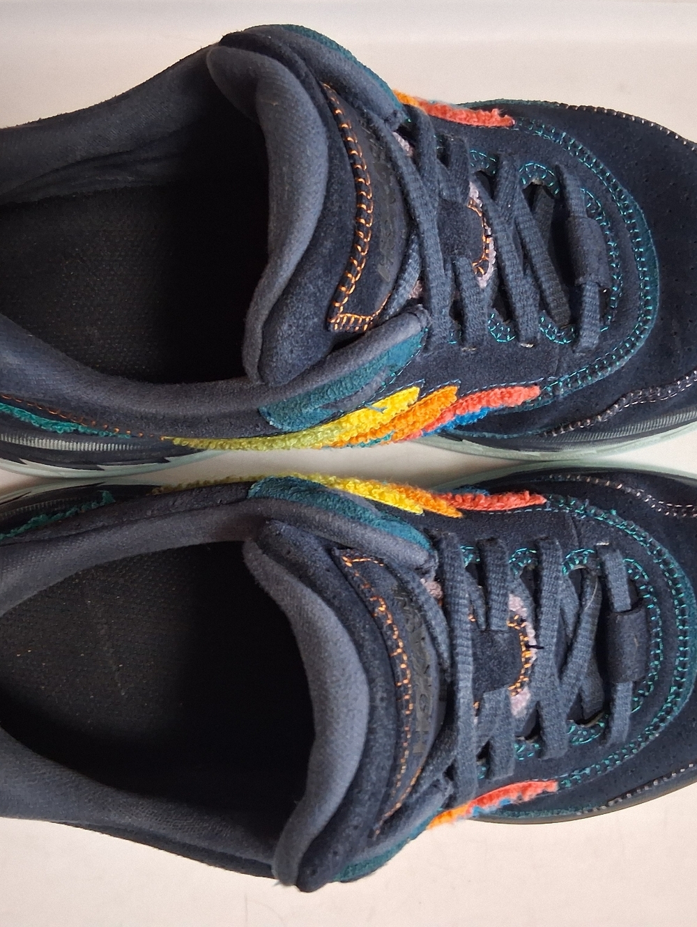 Hoka One One Bondi L Embroidery in Outer Space/Atlantis Unisex Sneakers W10, M9 - Picture 6 of 8
